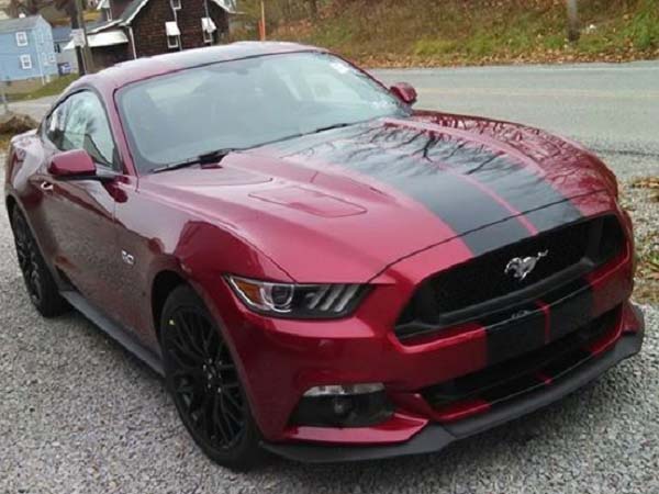 Mustang Vehicle Graphics Example